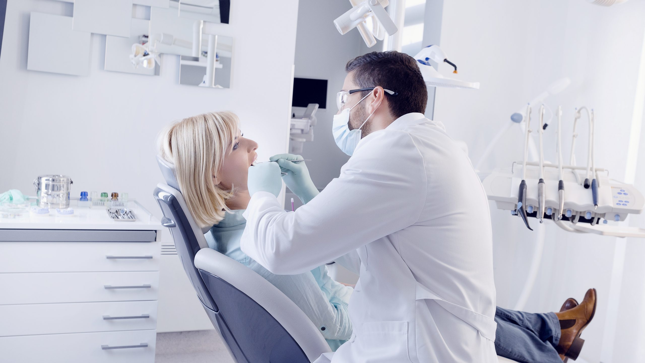 Dentist in East Peoria, IL